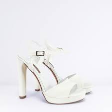 Tacco 13 quadrato sandalo tacco 13 scarpe da notte sposa scarpe da sposa colori bianco scarpe bianche da sposa scarpe sneckes da sposa decoltè tacco 13 scarpe sposa blu bianche zeppe tacco 13 stivaletto tacco 13 sandali tacco 13 scarpe bianco da sposa. Sandalo Linea Sposa Col Avorio Albano Ricci Shop