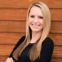 Sara Pacheco's Instagram, Twitter & Facebook