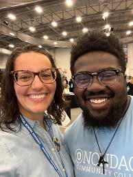 Mary Ellen Roberson (@RobersonM08)