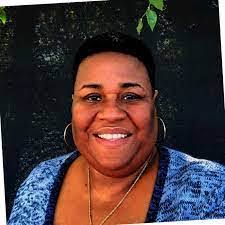 Renetta Davis's Instagram, Twitter & Facebook