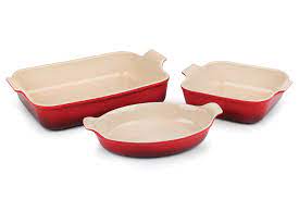 Your stoneware is designed for baking, serving and storing food. Le Creuset Stoneware Heritage Bakeware Set 3 Piece Cherry Red Cutlery And More