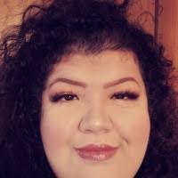 Elizabeth Overturf's Instagram, Twitter & Facebook