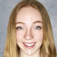 Molly Carlson's Instagram, Twitter & Facebook