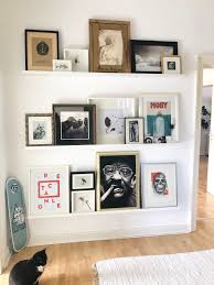 Dekoration Kommode Dekoration Kommode Flur Dekoration Esszimmer Dekoration Januar Dekoration Silber Dekoration Glas Deko In 2020 Bedroom Murals Gallery Wall Home Decor