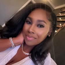 And that's MR. PINK to you… 💖 Serving you #yak glamour realness. Created  by: @silasbutler Photo by: @mister_potatohead #jeffreestarcosmetics #yaks  #jeffreestar #starranch #staryakranch