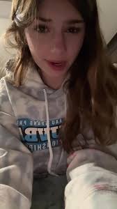 Alyssa (@alyssa.krisxoxo)