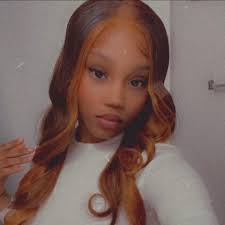 I definitely always been a “thank youuuuu🥰” “you so pretty😍” “omg I like  yo hair” “excuse me” “no girl it's okay” “I like yo outfit” type & the  girls that get it,