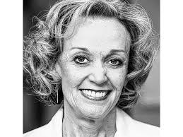 Carolyn Petrie Obituary (1945