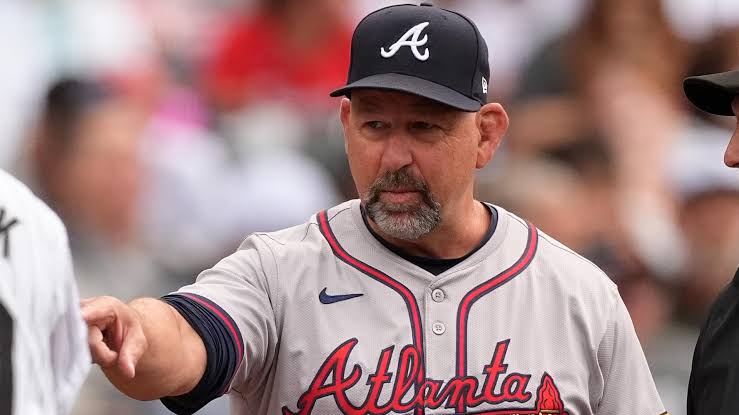 Braves name Walt Weiss new manager