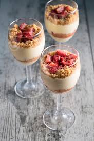 Add the whipped cream and 100g of the grated peppermint crisp chocolate to the caramel and combine well. Recipe Strawberry Cheesecake Trifles