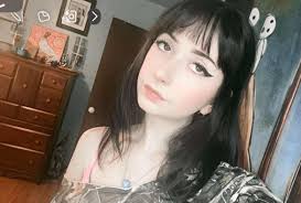 Resemblance to Alyssa Knese or Amy Woolsey