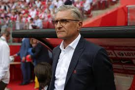 Z płaczącego ronalda i ćmy zrobili mem, portugalia po raz pierwszy w historii zdobyła mistrzostwo europy. Najlepszy Polski Trener Xxi Wieku Za Co Zapamietamy Adama Nawalke