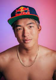 His dad first put him on a surfboard in huntington beach, usa at the age of just three. Kanoa Igarashi Surfing Red Bull Athlete Profile