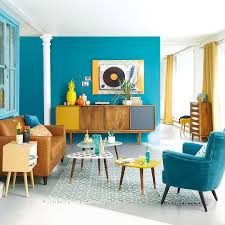 These pictures are beautiful and classy. Let S Move To The Heart Wining Designing Of The Living Room With This Fantastic Retro Style Retro Living Rooms Vintage Living Room Colourful Living Room Decor
