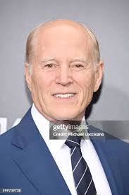 Frank Tully's Instagram, Twitter & Facebook