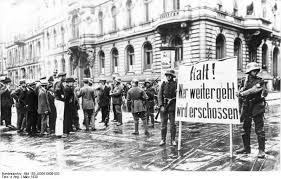 Berlin Der Kapp Putsch Auch Kapp Luttwitz Putsch Selten Luttwitz Kapp Putsch 1 Vom 13 Marz 1920 War Ein Nach Ap World History World History German History