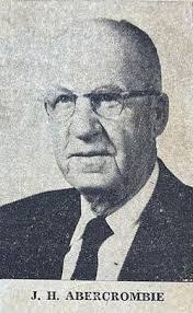 Ann Hatchett's Instagram, Twitter & Facebook