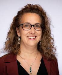 We are now facing two alternative futures (plus an untenable