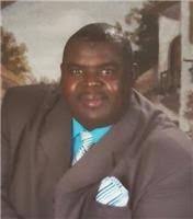 Janet Mcfall's Instagram, Twitter & Facebook