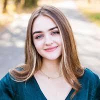 Joy Farr's Instagram, Twitter & Facebook