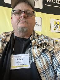 Who picks up wooden pallets for free in Winston-Salem?