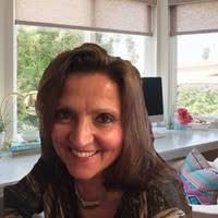 300+ perfiles de «Bernier»