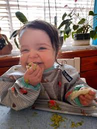 Banana Pies ~ Bought a slice for my buddy before our meet up. Her favourite  as well as my family too. (Previous 2 posts)  https://www.facebook.com/groups/144276747752697/permalink/154146846765687/  https://www.facebook.com/groups/4392842727403941 ...