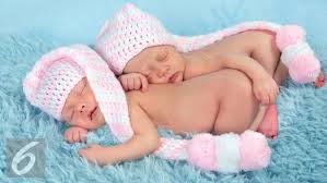 Mimpi mengandung yang dialami oleh wanita yang impikan anak, perempuan belum berkahwin tapi mimpi hamil atau oleh lelaki yang mimpi isteri sangat beruntung jika ada perempuan yang mimpi mengandung. 7 Cara Membuat Anak Kembar Laki Laki Dan Perempuan Wajib Tahu Nih Health Liputan6 Com