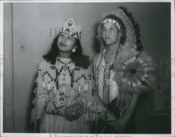 1958 Press Photo Darlene McCarty and Douglas LeMay at All Indian Show