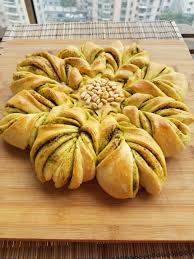 Pesto Blume Von Topfudeckel Chefkoch Rezepte Fertiger Pizzateig Lebensmittel Essen