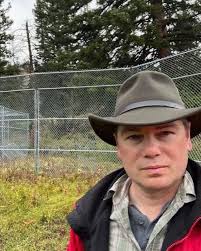 We were thrilled to speak with brothers Will Stenberg and Zack Stentz about  their upcoming project to adapt Rick McIntyre's 'Alpha Wolves of  Yellowstone' series to the screen! Will Stenberg is a