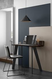 Schubkasten und einer türe, dahinter ein fachboden. Schreibtisch In Stilvollem Walnuss Schwarz Wohnen Zuhause Buro Zimmer