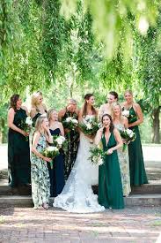 Un cortège de robes de demoiselle d'honneur : Robe Demoiselle D Honneur Quelle Couleur Choisir