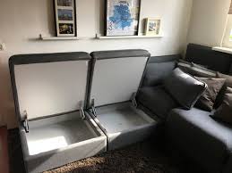 From the latest styles of sectional sofas to durable engineered wood tv stands, ashley homestore combines the latest trends with technology to give you the very best living room furniture. 33 Ideeen Over Banken Woonkamer Bank Interieur