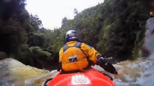 White water rafting cartoons and comics. Gente Asombrosa Deportes Extremos On Make A Gif