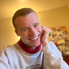 Daniel Crouse (@Danielcrouse242)