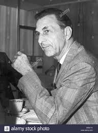 Sumant moolgaokar is credited with the creation of tata motors. Jrd Tata Jehangir Ratanji Dadabhoy Tata Buro Chairman Tata Group Bombay Mumbai Maharashtra Indien Asien Stockfotografie Alamy