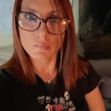 Mandy Mullinax's Instagram, Twitter & Facebook