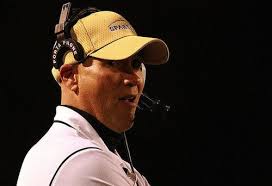 Qwasif Shabazz rushes for three touchdowns in Milton Hershey's win at  Middletown