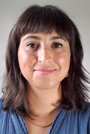 Adrianne Porter's Instagram, Twitter & Facebook