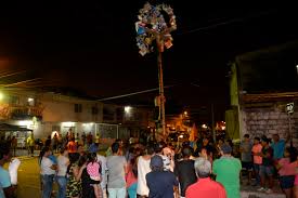 Un total de 1.520 agentes de la policía nacional de ecuador realizaron un megaoperativo en la penitenciaría del litoral, ubicada en guayaquil. Los Juegos Del Guayaquil De Antano Aun Perduran En Festivales Barrios Y Casas Comunidad Guayaquil El Universo
