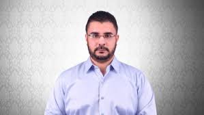 أنكرت المتهمة بتصنيع تورتة الأعضاء الجنسية فى نادى الجزيرة بمنطقة فى التحقيقات صلتها بواقعة الأشكال الجنسية، وقالت المتهمة فى التحقيقات إنها تقوم بعمل مشروع منزلى لطهى الطعام وتجهيز الحفلات وأعياد الميلاد، مشيرة. Ibeayoov Tt36m