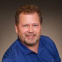 Robert Eves's Instagram, Twitter & Facebook