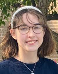 Emma Heitmann's Instagram, Twitter & Facebook