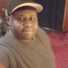 Mugshot of #kingvon sister #KaylaB goes viral