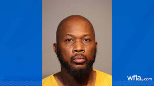 Derrick Becton's Instagram, Twitter & Facebook