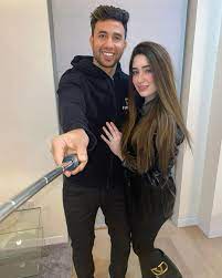 السبب الحقيقي وراء انفصال عمرو سعد وزوجته بعد 11 عاماً من الزواج. ØªØ±ÙŠØ²ÙŠØ¬ÙŠÙ‡ ÙŠØ­ØªÙÙ„ Ø¨Ø¹ÙŠØ¯ Ø²ÙˆØ§Ø¬Ù‡ Ø§Ù„Ø«Ø§Ù†Ù‰ Ø¨Ø±Ø³Ø§Ù„Ø© Ù„Ø²ÙˆØ¬ØªÙ‡ Ø±ÙˆØ§Ù† Ø±Ø¨Ù†Ø§ ÙŠØ®Ù„ÙŠÙƒÙ‰ Ù„ÙŠØ§ ØµÙˆØ± Ø§Ù„ÙŠÙˆÙ… Ø§Ù„Ø³Ø§Ø¨Ø¹