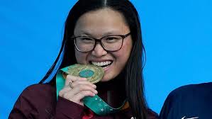 Mac Neil matches Canadian mark with 4th Pan Am Games gold, tying U.S.  swimmer in 50m freestyle