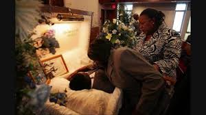 Funeral Bernie Mac August 16 2008 Viewing With An Open Casket Haunting Photos Death Pics Bernie Mac