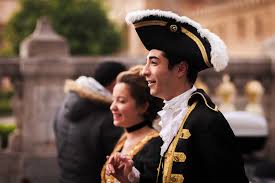 Finden sie perfekte illustrationen zum thema traditional sicilian clothing von getty images. Religious Festivities In Sicily Wishisicily Com